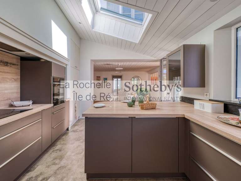 Maison Le Bois-Plage-en-Ré - 6 chambres - 280m²