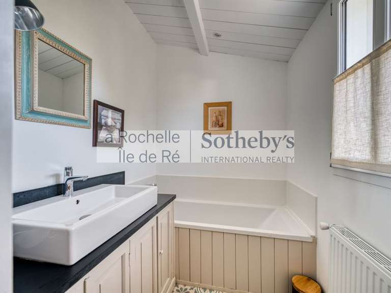 House Le Bois-Plage-en-Ré - 5 bedrooms - 190m²