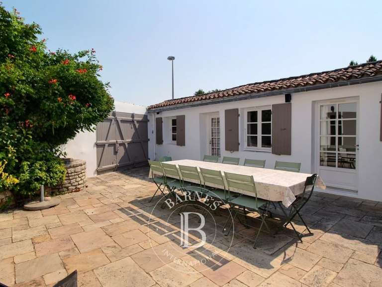 Maison Le Bois-Plage-en-Ré - 5 chambres - 136m²