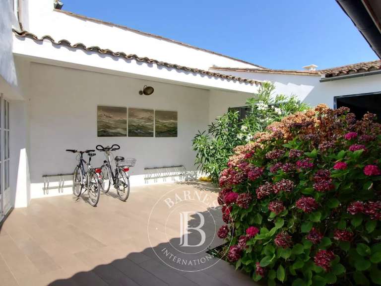 House Le Bois-Plage-en-Ré - 6 bedrooms - 136m²