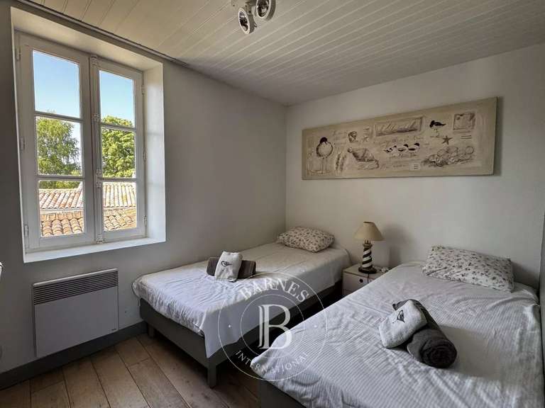 House Le Bois-Plage-en-Ré - 6 bedrooms - 136m²