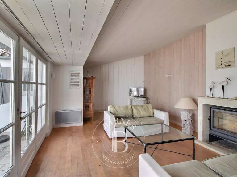 Maison Le Bois-Plage-en-Ré - 5 chambres - 136m²