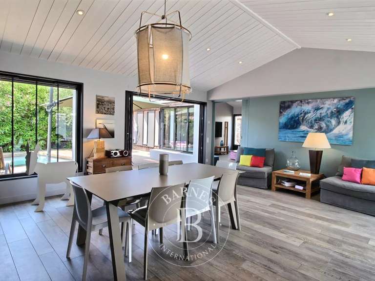 Maison Le Bois-Plage-en-Ré - 5 chambres - 215m²
