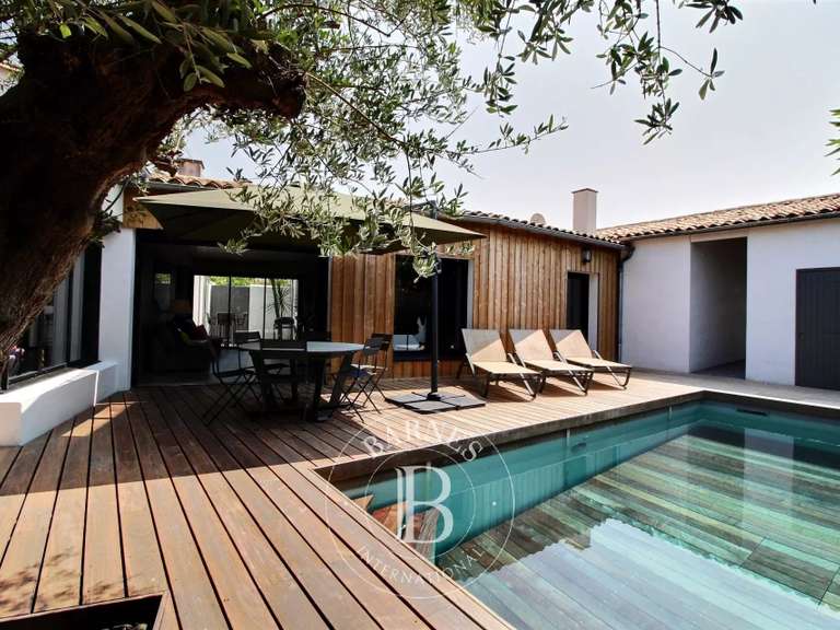 Maison Le Bois-Plage-en-Ré - 5 chambres - 215m²