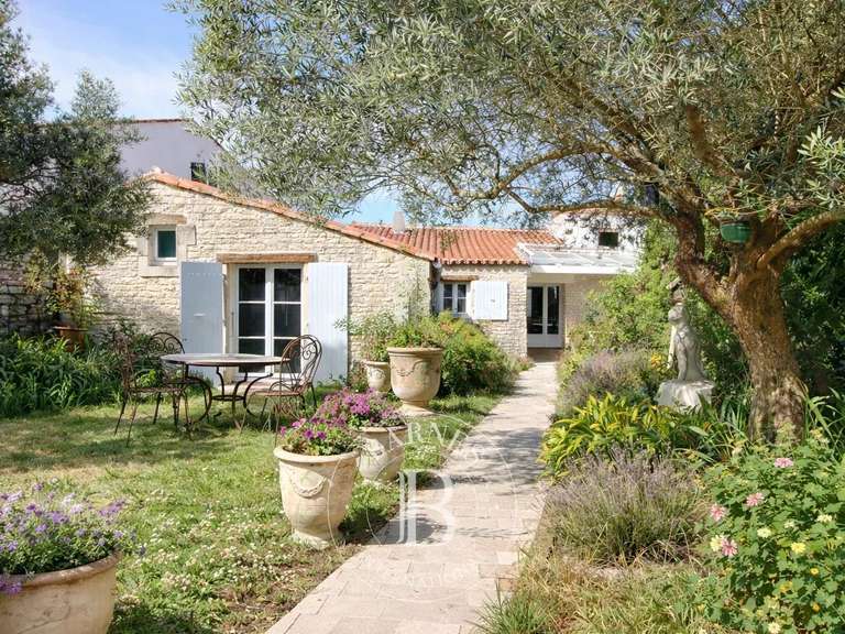 Maison Le Bois-Plage-en-Ré - 4 chambres - 146m²