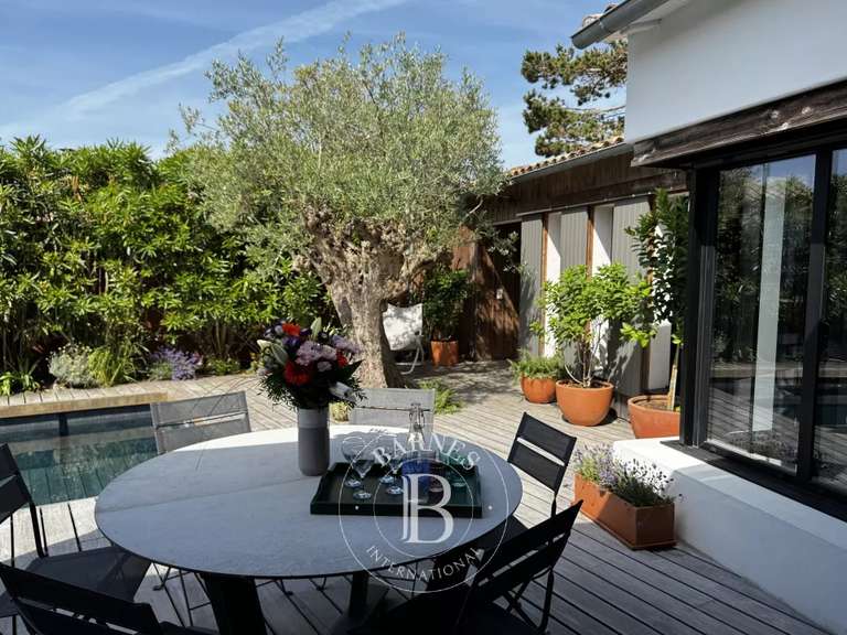 Maison Le Bois-Plage-en-Ré - 5 chambres - 215m²