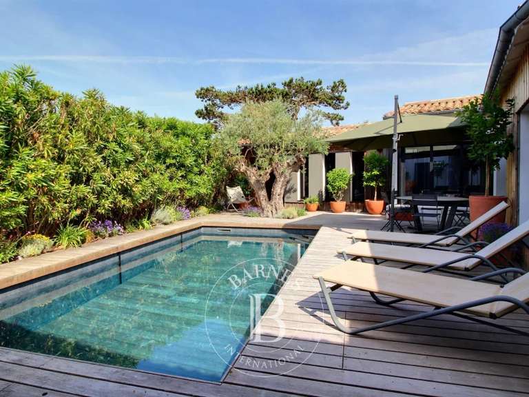 Maison Le Bois-Plage-en-Ré - 5 chambres - 215m²