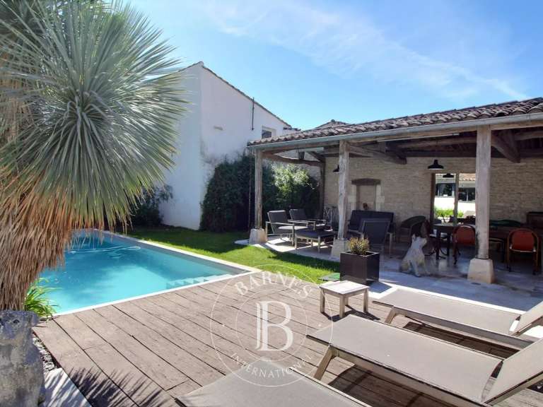 House Le Bois-Plage-en-Ré - 5 bedrooms - 280m²
