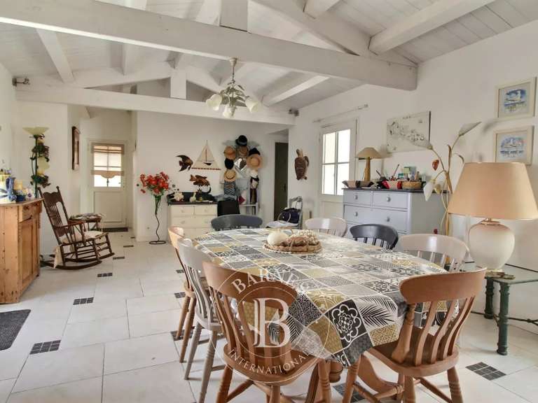 Maison Le Bois-Plage-en-Ré - 3 chambres - 119m²
