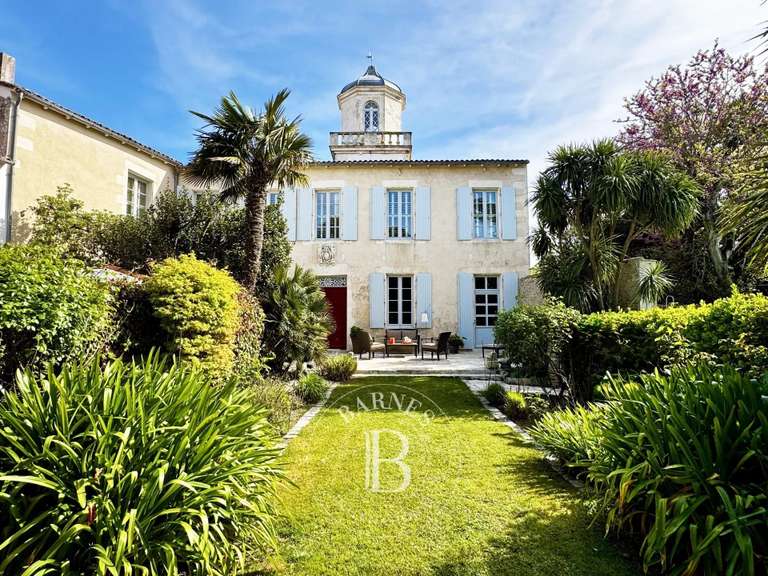 Propriété Le Bois-Plage-en-Ré - 5 chambres - 350m²
