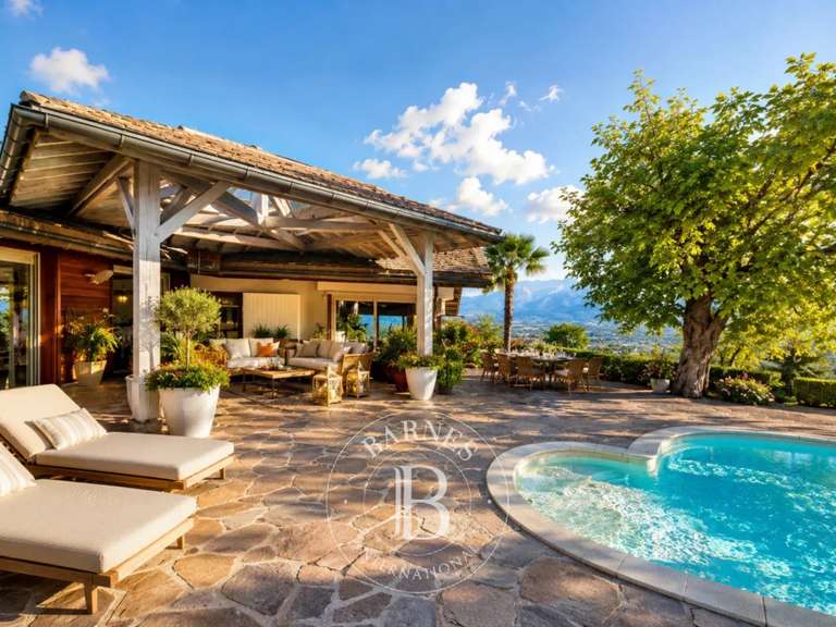 Maison Le Bourget-du-Lac - 7 chambres - 320m²