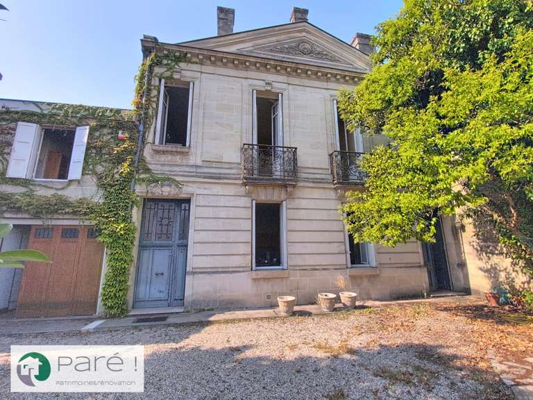 Maison Le Bouscat - 5 chambres - 240m²