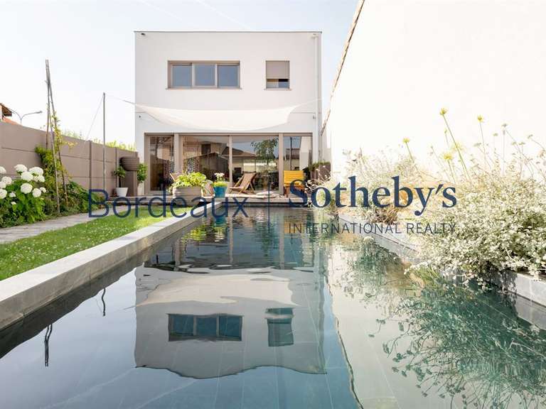 Maison Le Bouscat - 4 chambres - 160m²