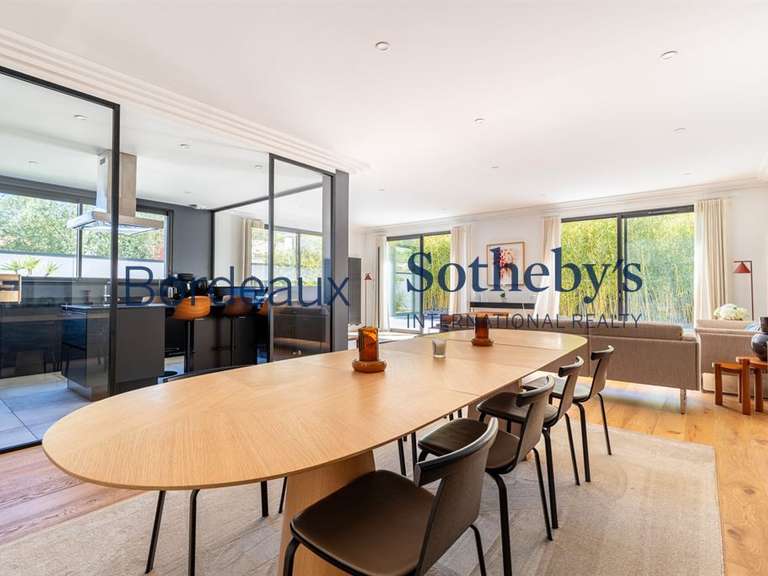 Maison Le Bouscat - 5 chambres - 210m²