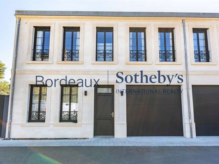 Maison Le Bouscat - 5 chambres - 210m²