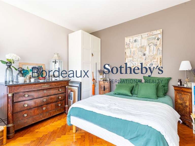 Maison Le Bouscat - 5 chambres - 187m²