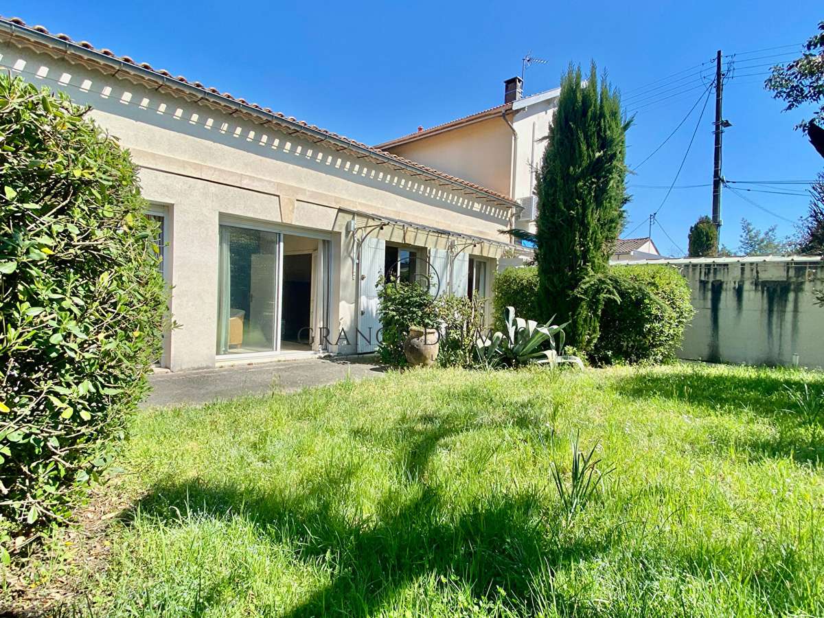 House Le Bouscat