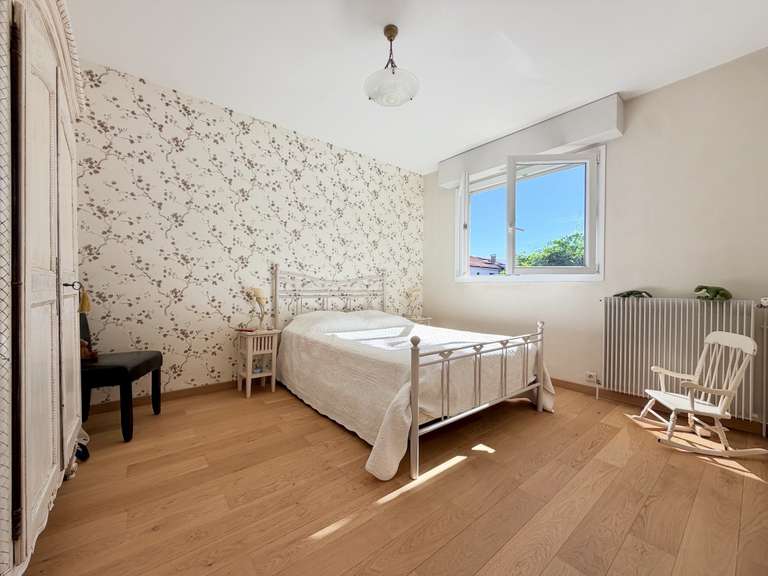 Maison Le Bouscat - 4 chambres - 210m²