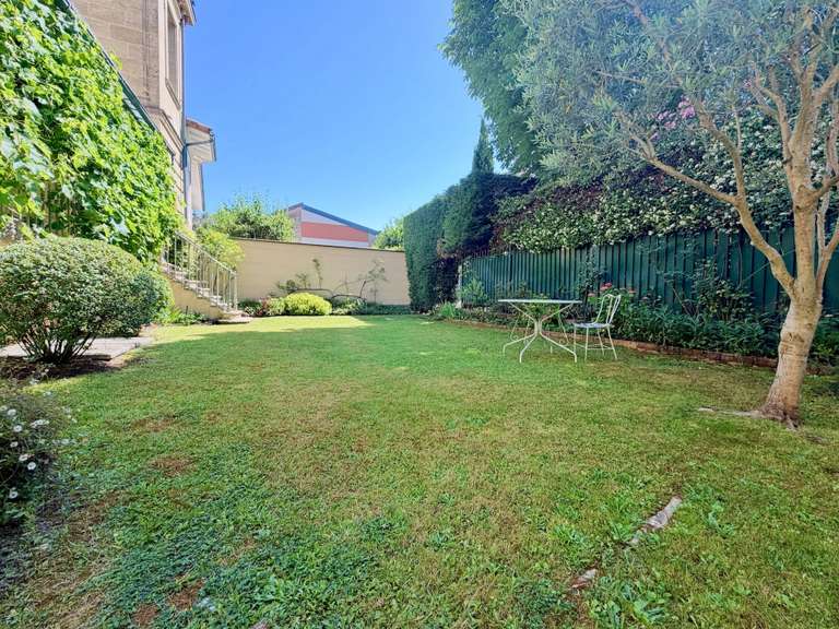 Propriété Le Bouscat - 4 chambres - 185m²