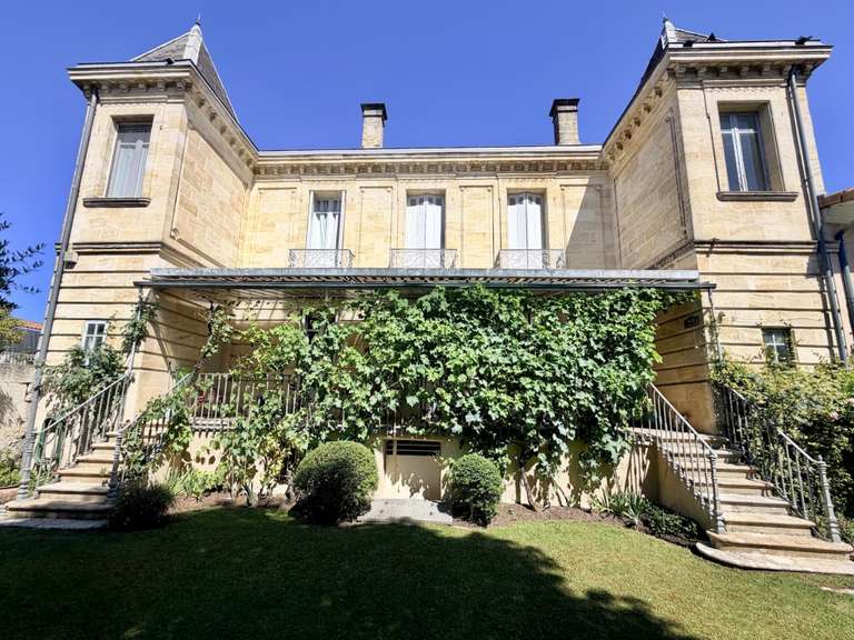Propriété Le Bouscat - 4 chambres - 185m²
