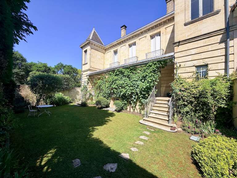 Propriété Le Bouscat - 4 chambres - 185m²