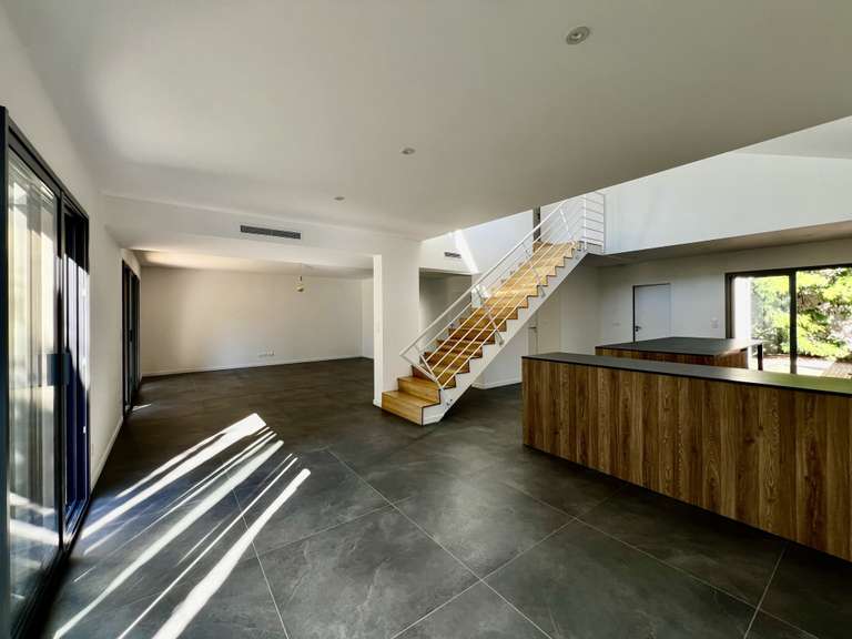 Villa Le Bouscat - 4 bedrooms - 180m²
