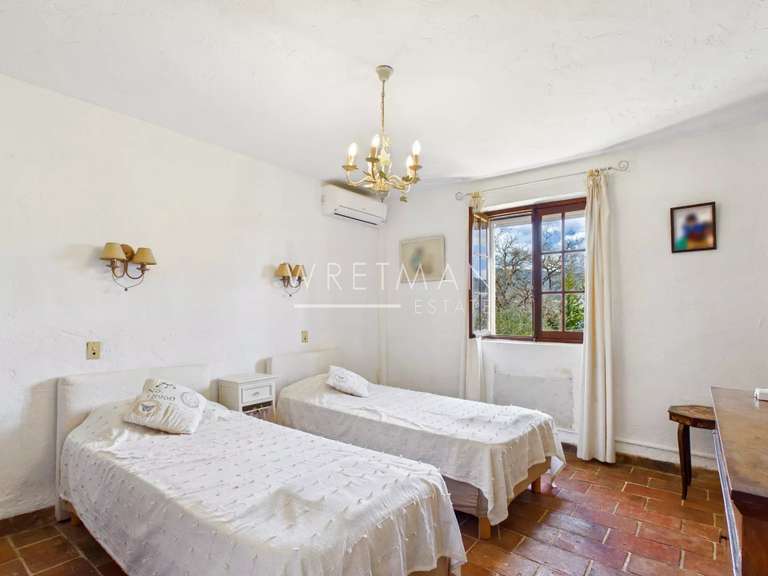 Maison Le Broc - 5 chambres - 260m²