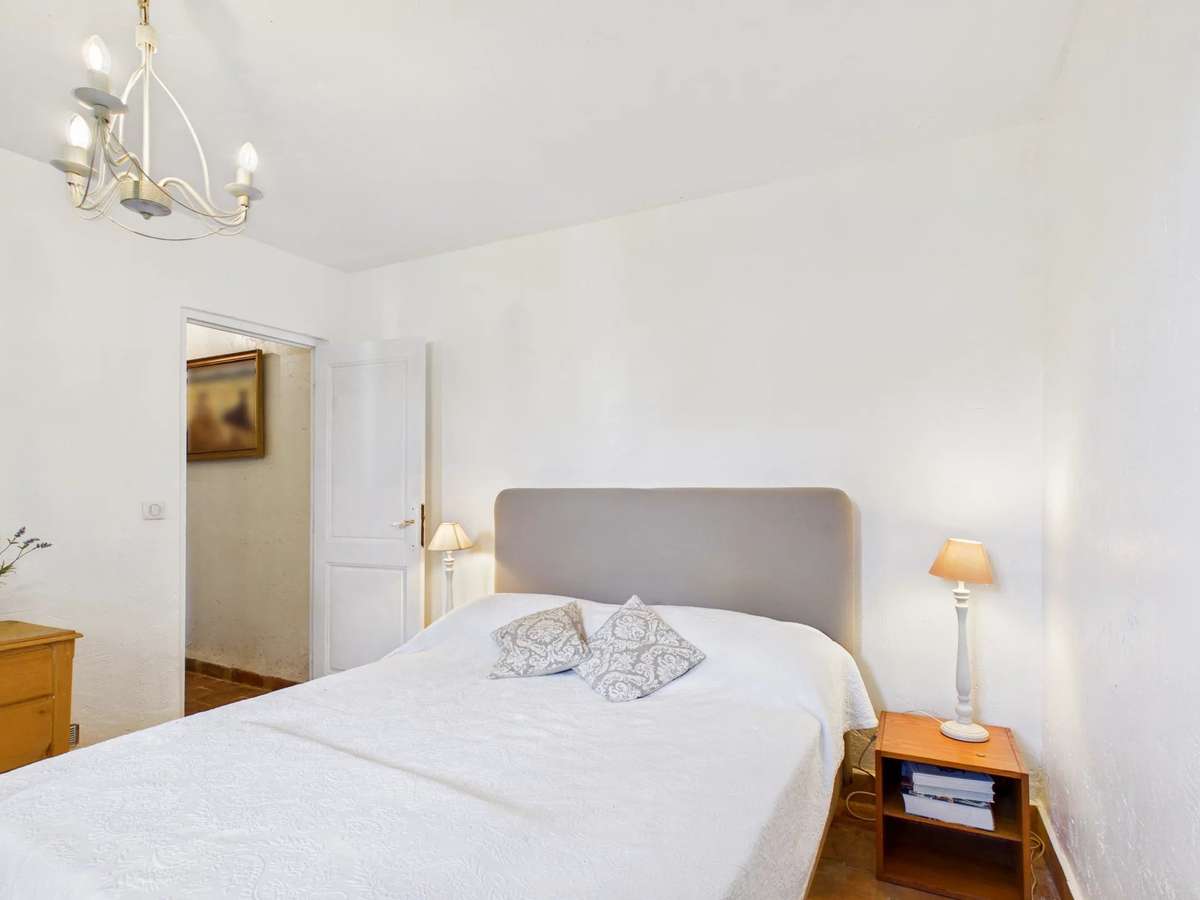 Maison Le Broc