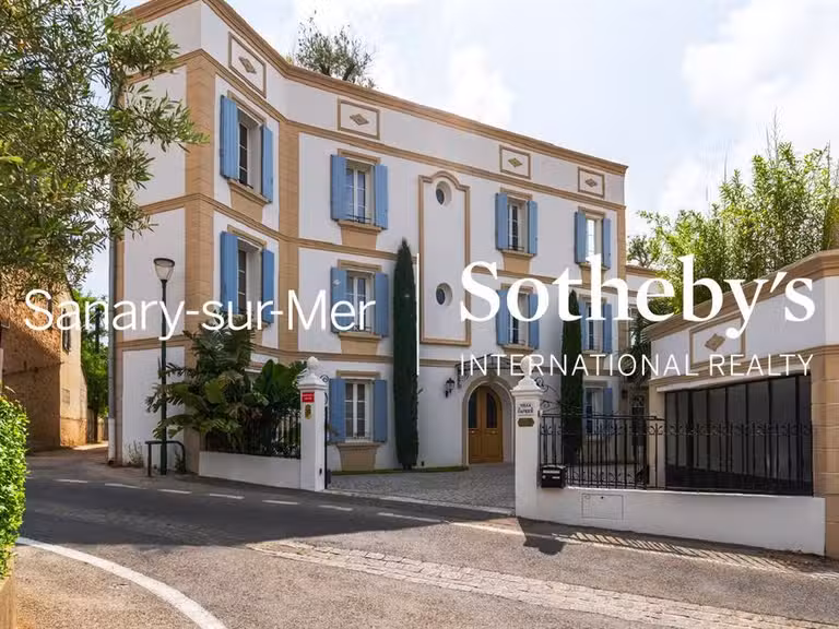 Maison avec Vue sur mer Le brusc - 9 chambres - 650m²