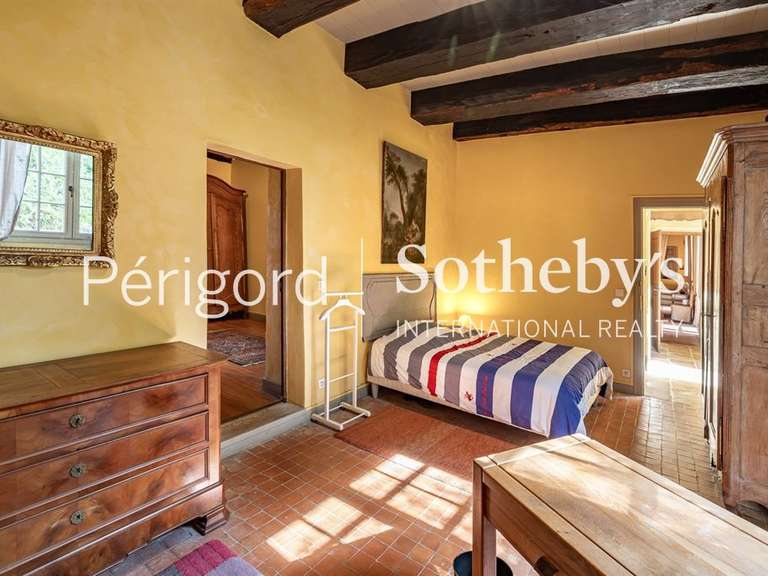 Maison Le Bugue - 6 chambres - 246m²