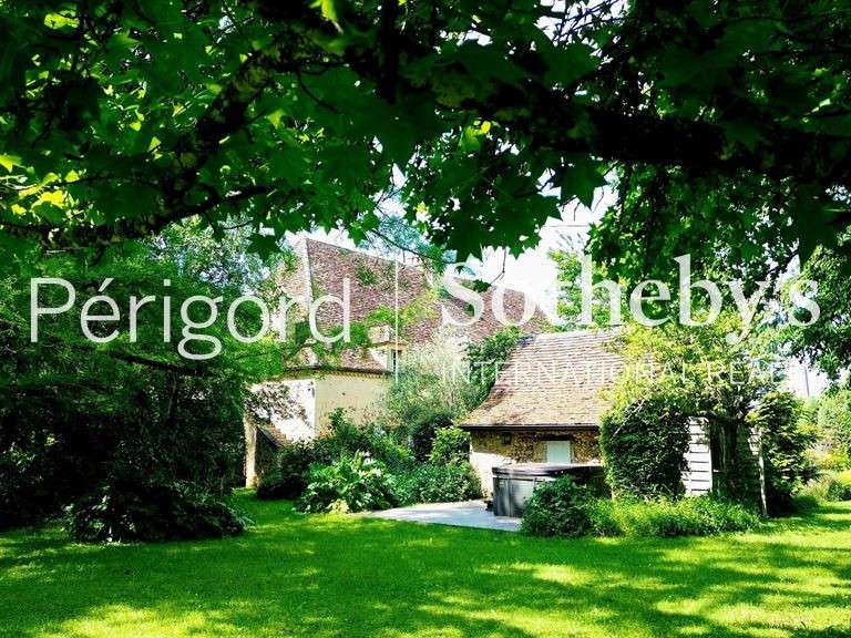 Maison Le Bugue - 6 chambres - 246m²