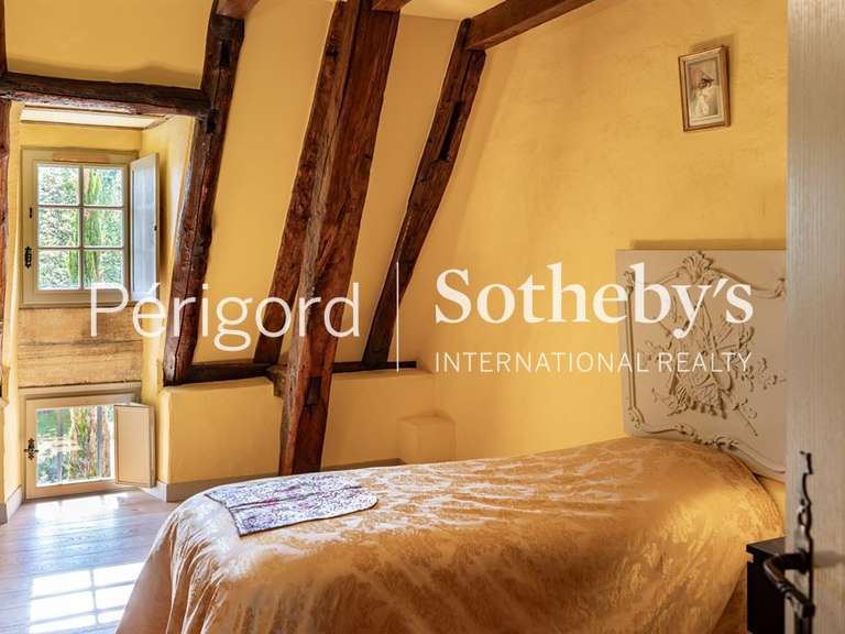 Maison Le Bugue - 6 chambres - 246m²