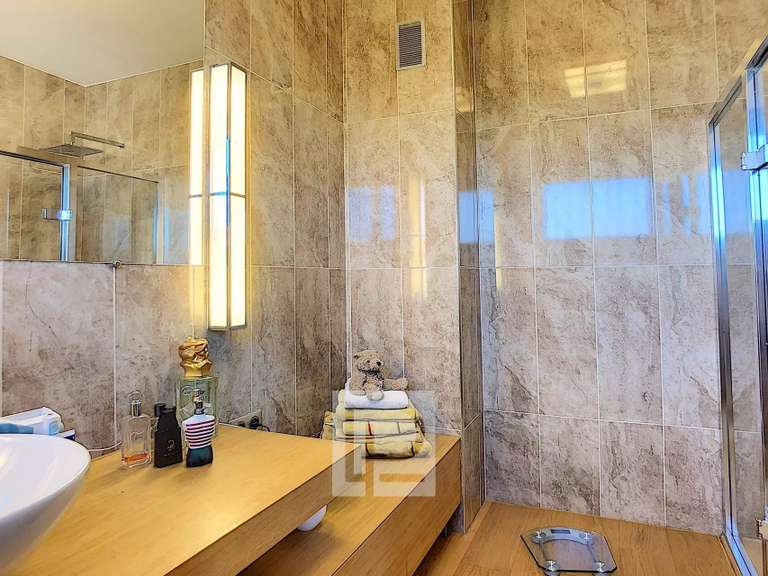 Appartement Le Cannet - 3 chambres - 165m²