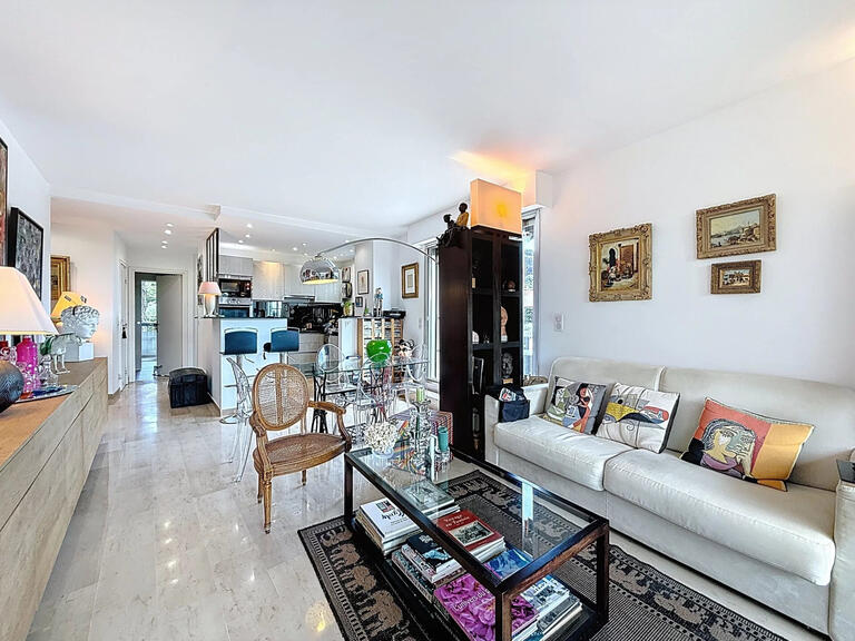 Appartement Le Cannet - 2 chambres - 74m²