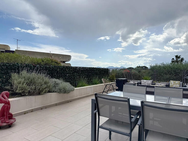 Appartement Le Cannet - 2 chambres - 74m²