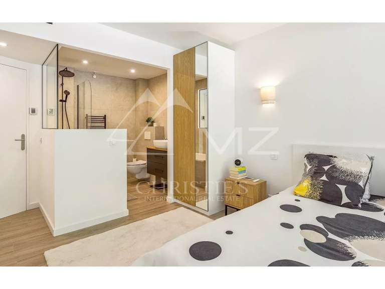 Appartement Le Cannet - 1 chambre - 74m²
