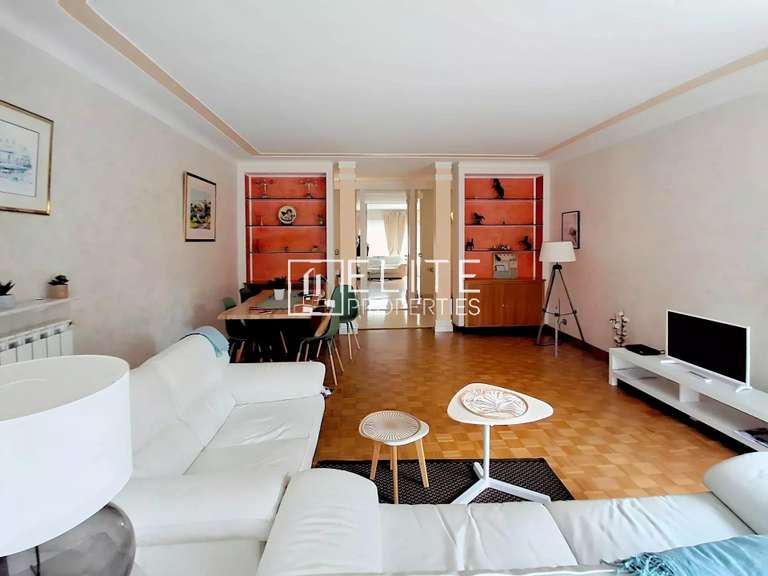 Appartement Le Cannet - 2 chambres - 110m²