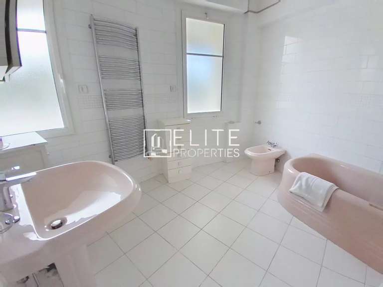 Appartement Le Cannet - 2 chambres - 110m²