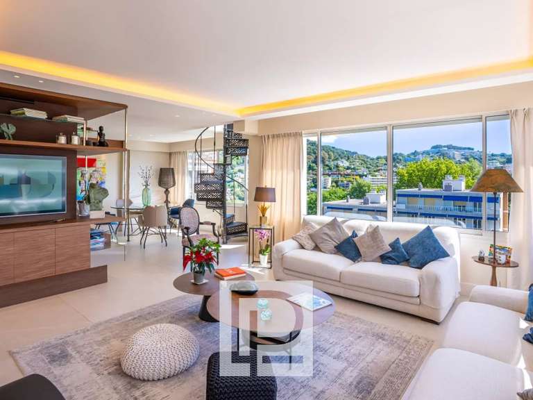 Apartment Le Cannet - 3 bedrooms - 128m²