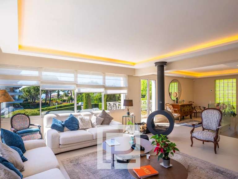 Apartment Le Cannet - 3 bedrooms - 128m²