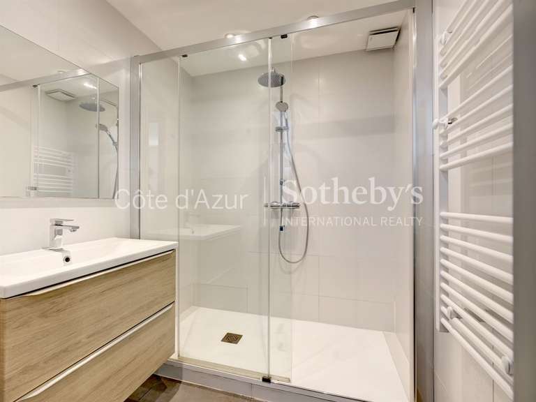 Apartment with Sea view Le Cannet - 4 bedrooms - 156m²