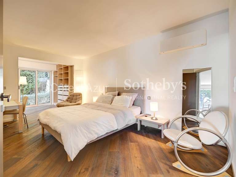 Apartment with Sea view Le Cannet - 4 bedrooms - 156m²