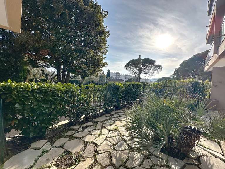 Apartment Le Cannet - 225m²