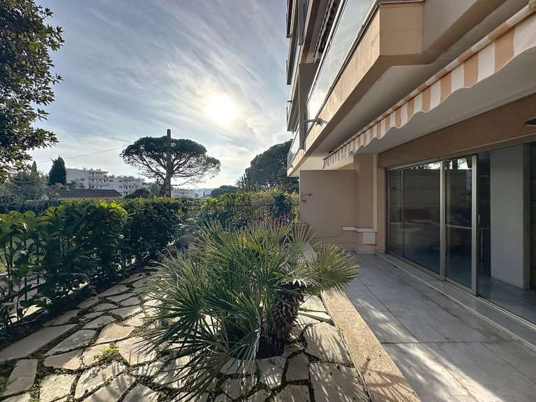 Apartment Le Cannet - 225m²