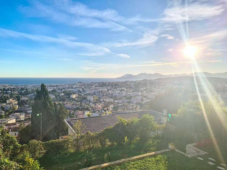 Apartment with Sea view Le Cannet - 4 bedrooms - 205m²