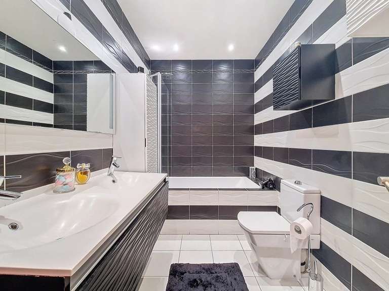 Apartment with Sea view Le Cannet - 4 bedrooms - 205m²