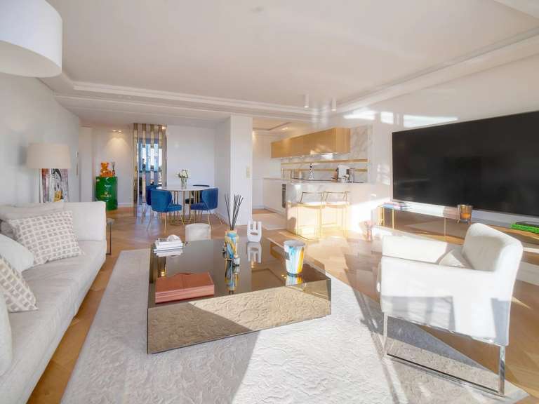 Apartment with Sea view Le Cannet - 85m²