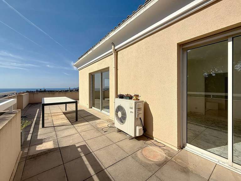 Apartment with Sea view Le Cannet - 3 bedrooms - 131m²