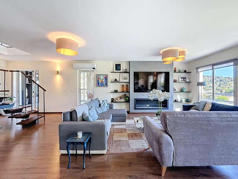 Appartement Le Cannet - 3 chambres - 191m²
