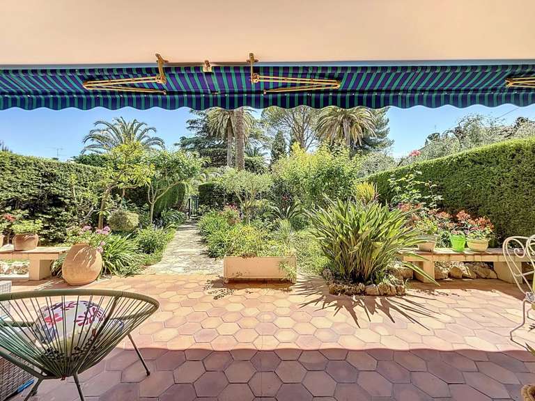 Apartment Le Cannet - 97m²